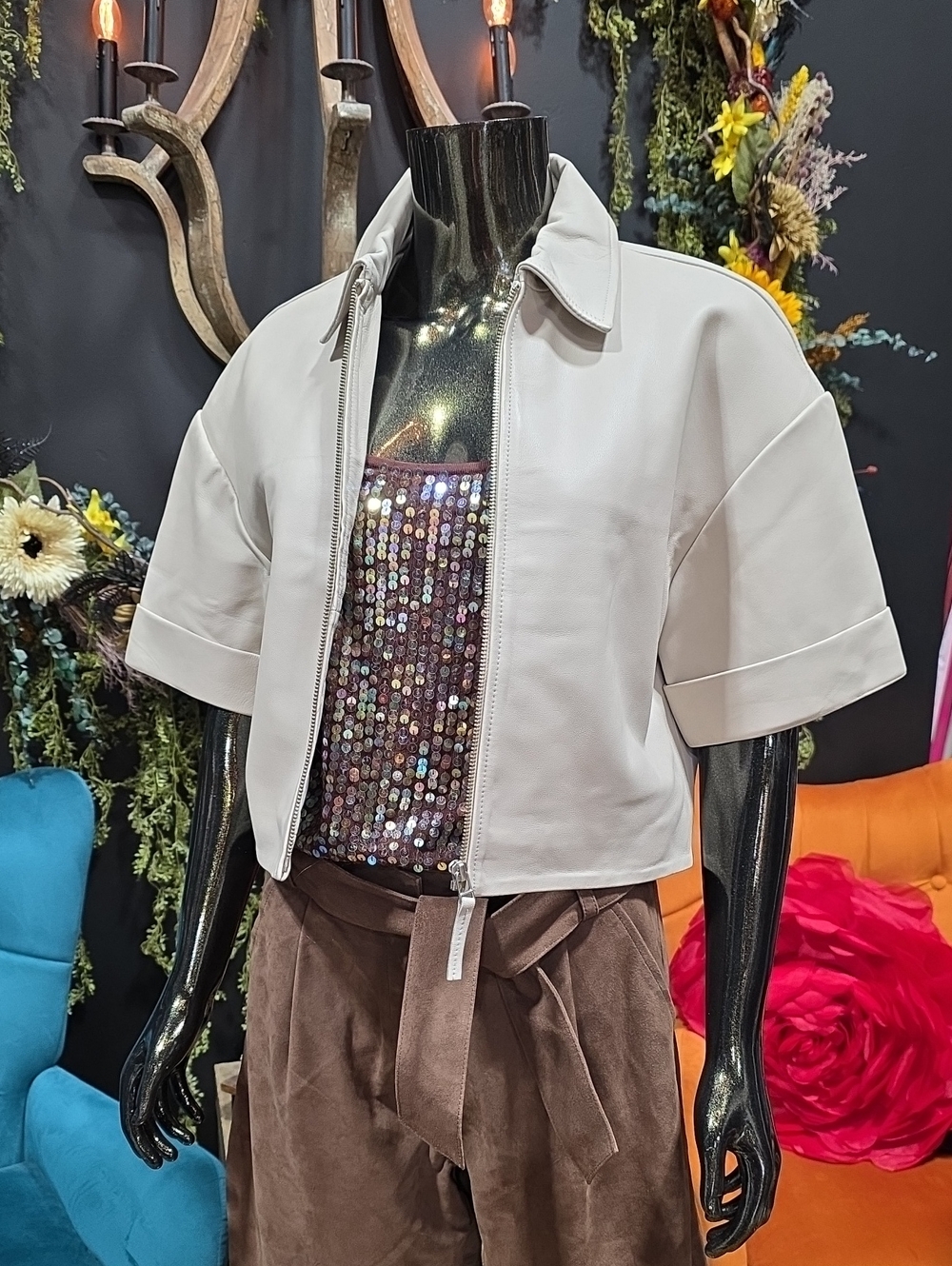 Austrlian Designer Cropped Cream Short-Sleeve Leather Bomber Jacket